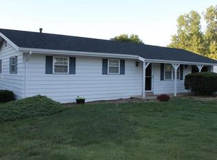 301 Villawood Dr, Collinsville, IL