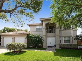 239 Algiers Ave, Lauderdale By the Sea, FL 33308
