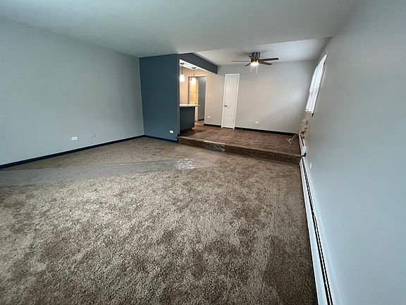 3rd image of 10839 S Harlem Ave #2S