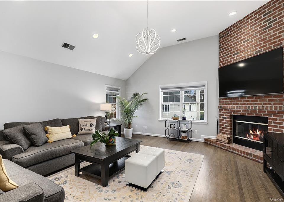 119 Montgomery Ave C Scarsdale NY 10583 Zillow