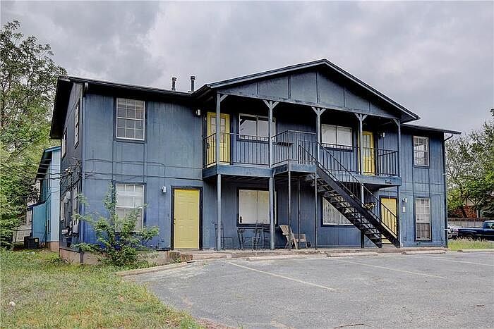 1st image of 3462 Willowrun Dr #A