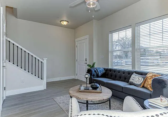 Cedar Crossing Luxury Townhomes — Photo 29