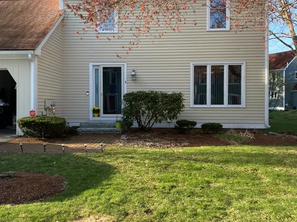 4 Sunflower Ln, Nashua, NH 03063