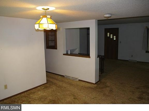 3rd image of 7537 170th Ave