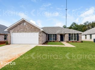 712 Park Ln, Fultondale, AL 35068