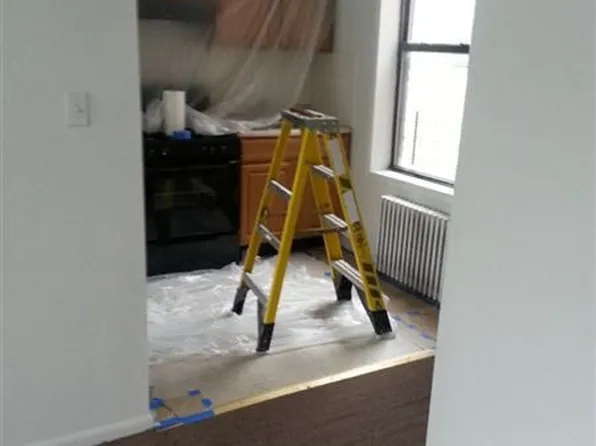 610 57th St, Brooklyn, NY 11220