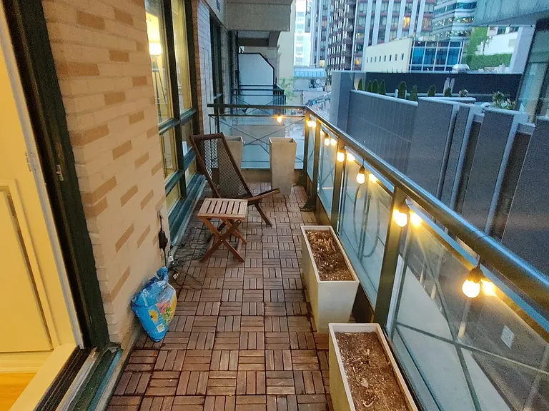 35 Hayden St #416 — Photo 6