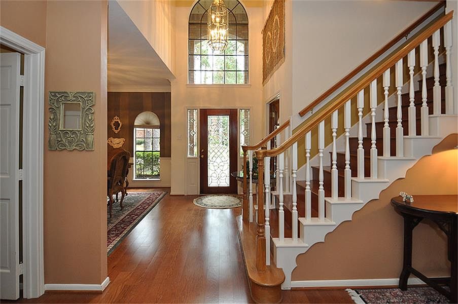 1st image of 5914 Juniper Knoll Ln