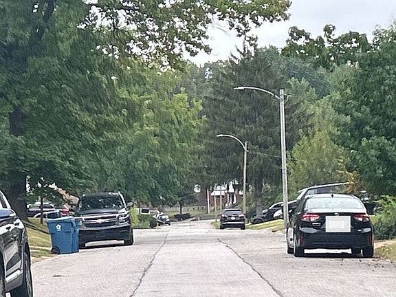 5th image of 6907 Winchester Dr
