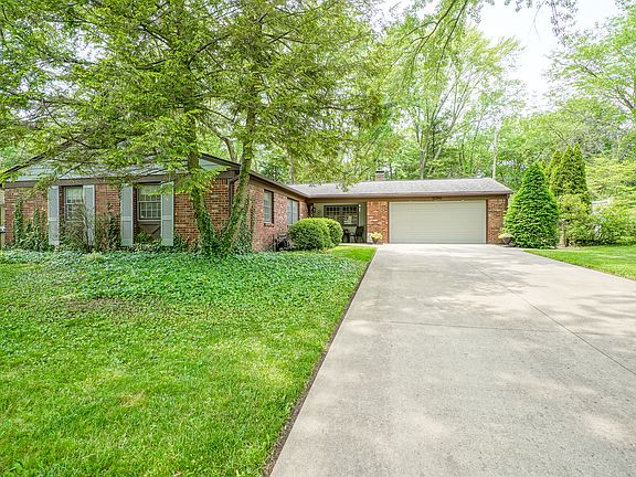 2nd image of 10396 Orchard Park Dr W