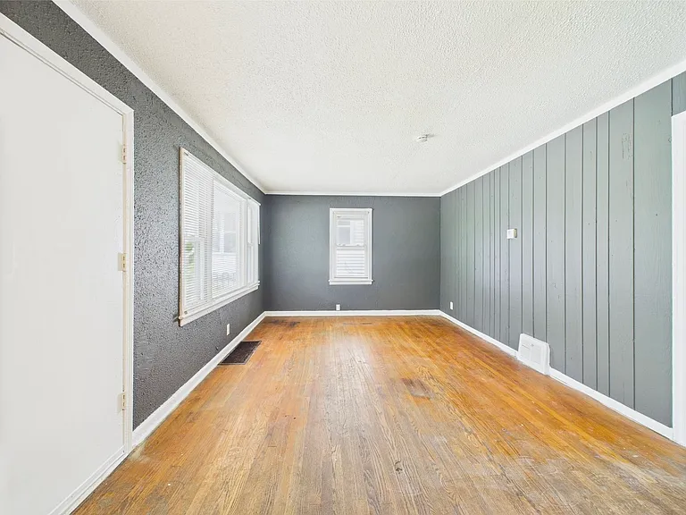 3311 Jackson Ave — Photo 20