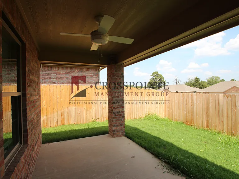 6308 Villa Rosa Way — Photo 20