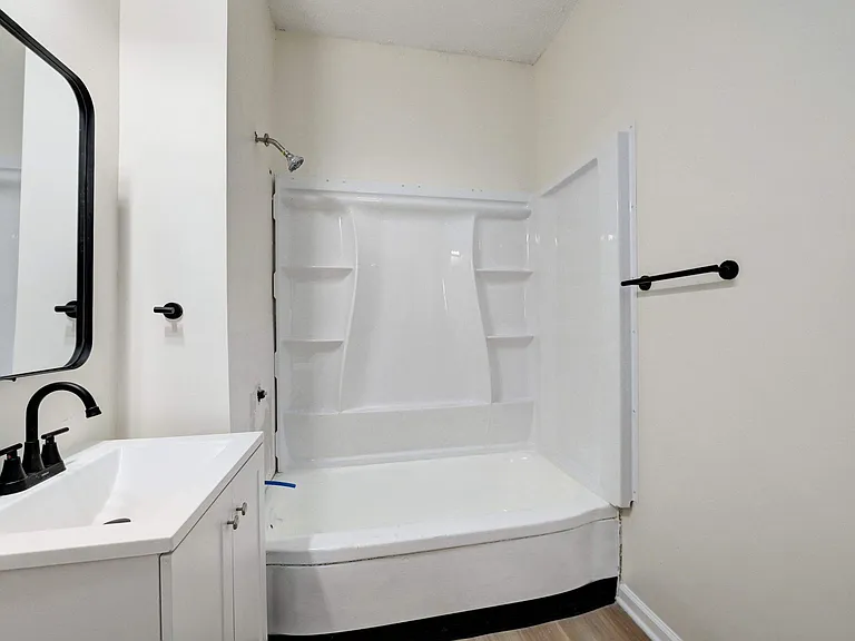9701 Heath Ave — Photo 22