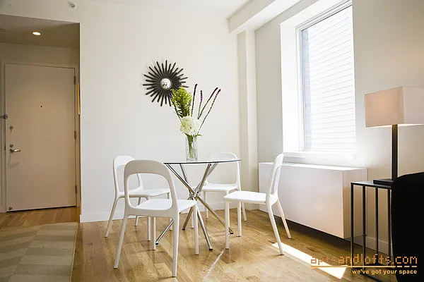 Sold by aptsandlofts.com | media 3
