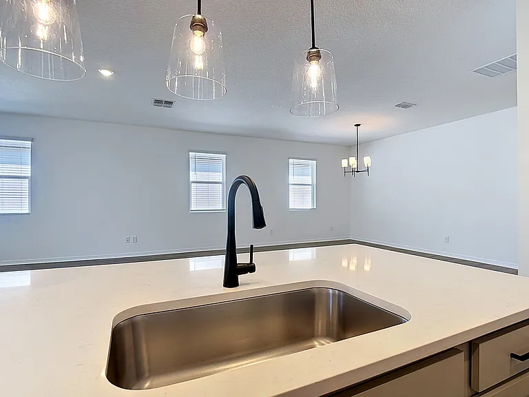 5762 Cattle Ranch Dr — Photo 5