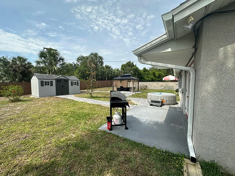85 Catalina Isle Dr — Photo 26