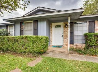 3821 Redstone Rd, Denton, TX 76209