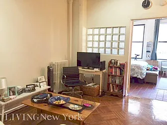 Rented by Living New York