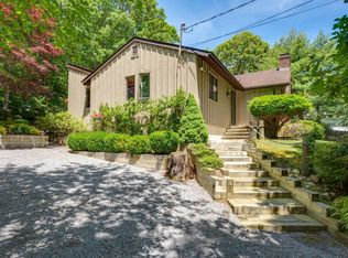 21 Duke Dr, East Hampton, NY 11937