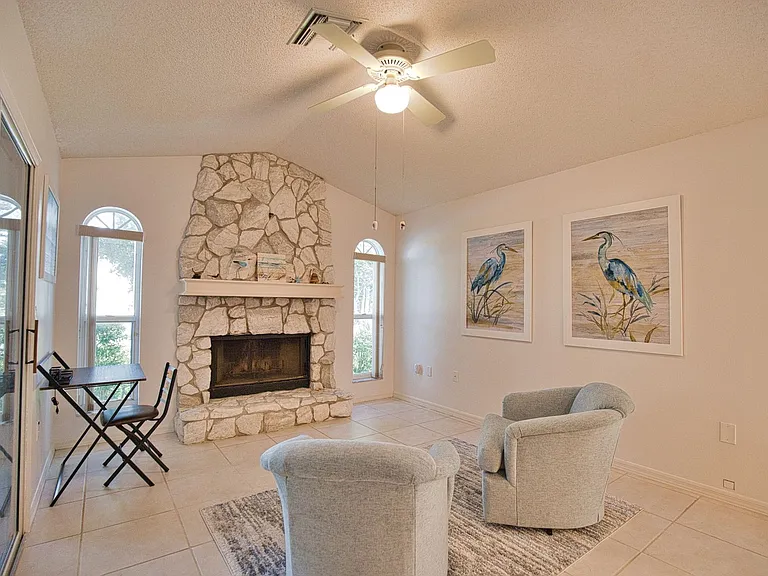 1191 Harbor Town Way — Photo 9