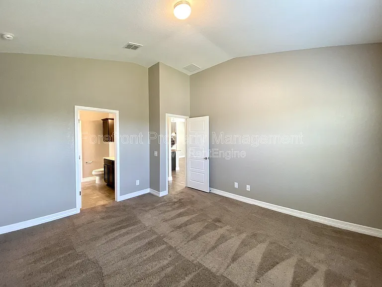 1206 Ranch Fls — Photo 39