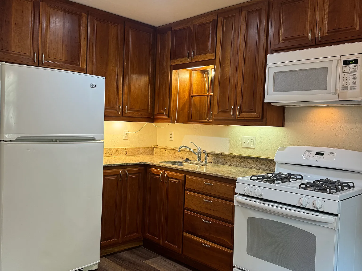 14401 Nimbus Dam Rd — Photo 4