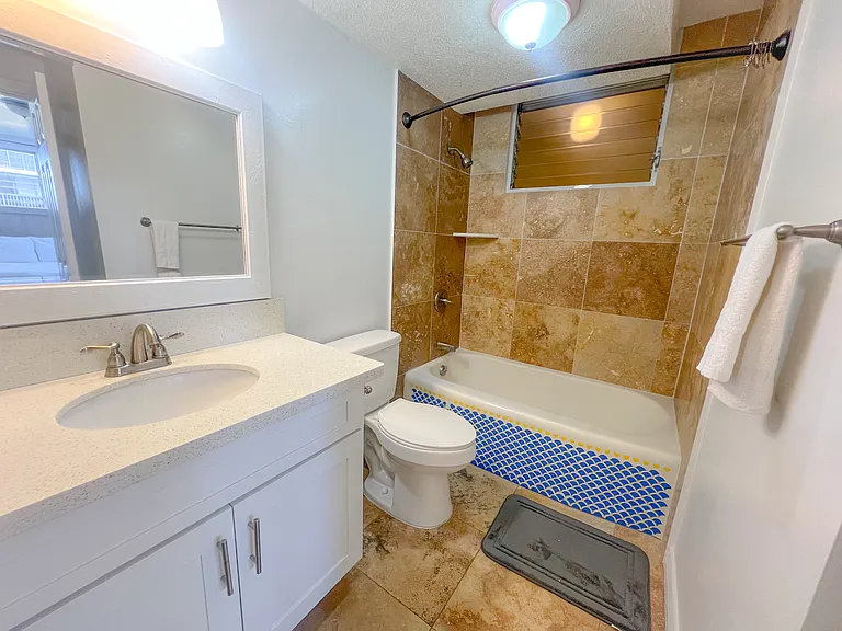 2355 Ala Wai Blvd #503 — Photo 17