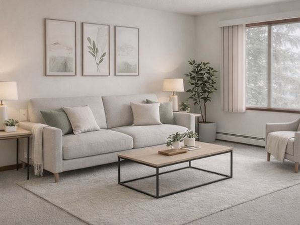 400 11th Ave NE APT 208