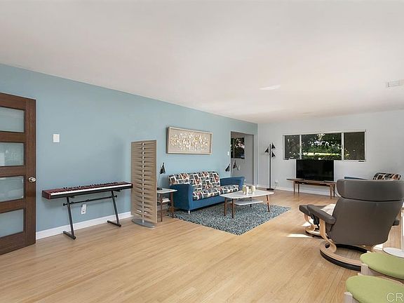 3rd image of 1434 Park Hill Ln