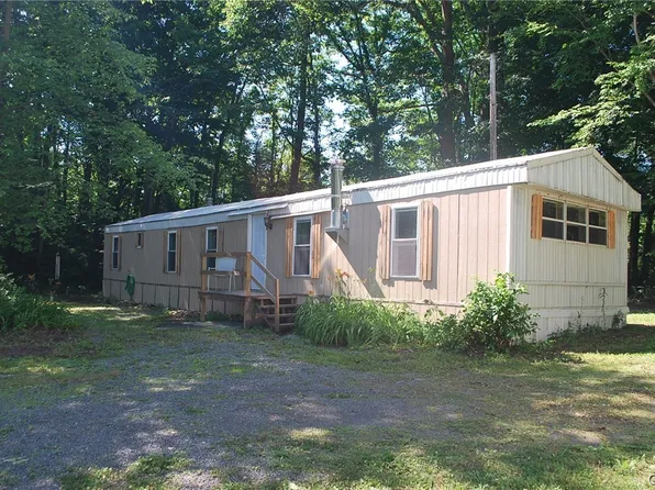 176 Ladd Rd, Mexico, NY 13114