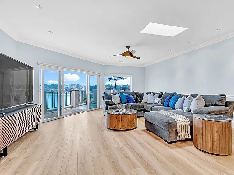 7564 Navigator Cir — Photo 19