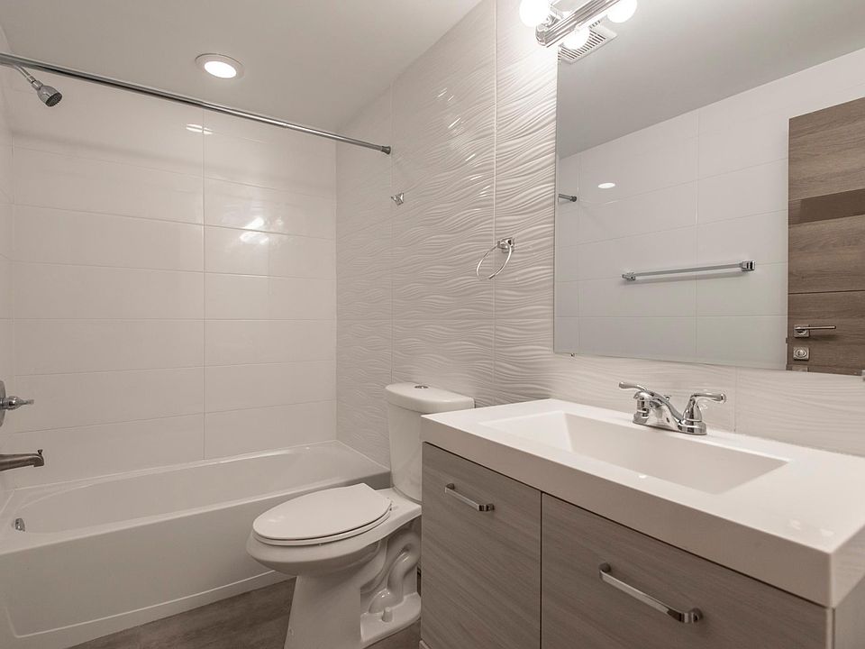 1st image of 2541 Montrose St #B
