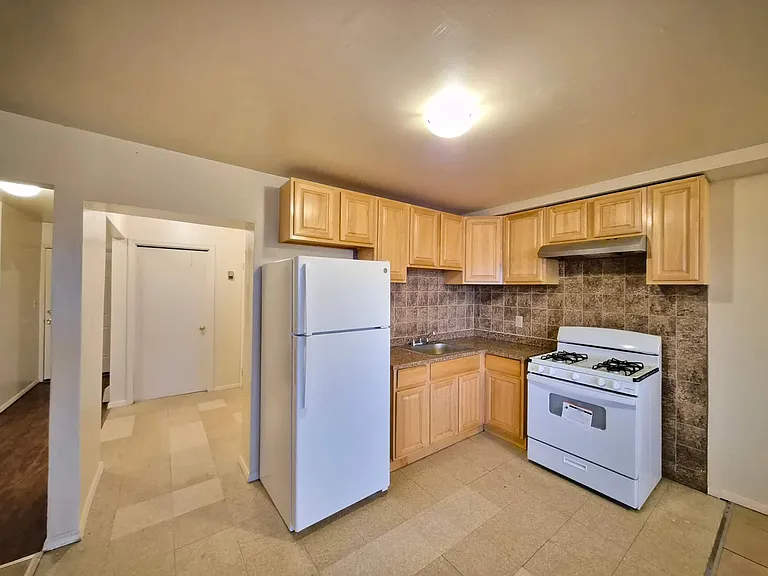 45 Clark Ln #1 — Photo 1