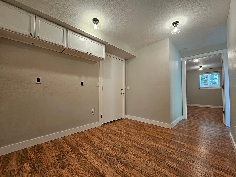 13235 SE Oatfield Rd — Photo 5