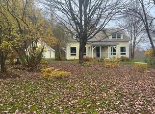 204 Reed Pond Rd, Craftsbury, VT 06827