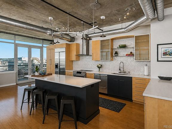 3rd image of 1401 Wewatta Street #1202