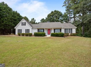 84 Hidden Lakes Ct, Newnan, GA 30263