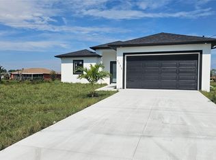 3722 4th St SW, Lehigh Acres, FL 33976