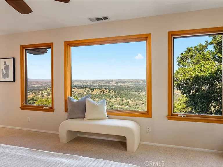 10885 San Marcos Rd — Photo 18