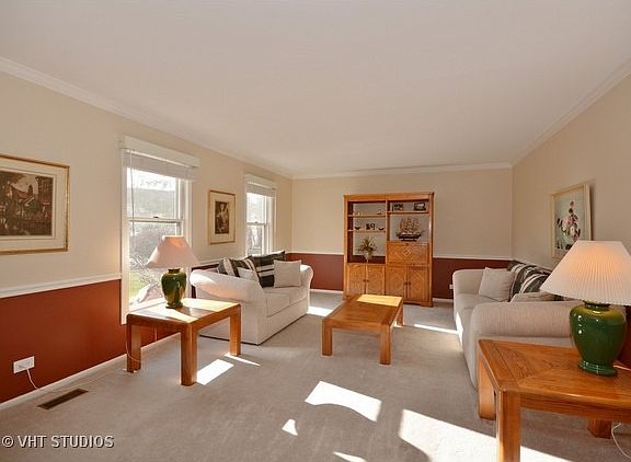 4th image of 3302 Charlemagne Ln