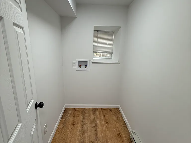 82 Oakwood Ave #B1 — Photo 3