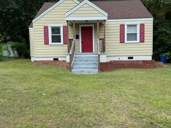 113 Mullins Ave, Fayetteville, NC 28301