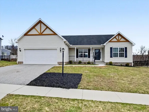 104 Clover Run, Abbottstown, PA 17301
