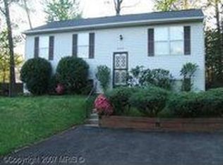 5204 Croton Pl, Riverdale, MD 20737