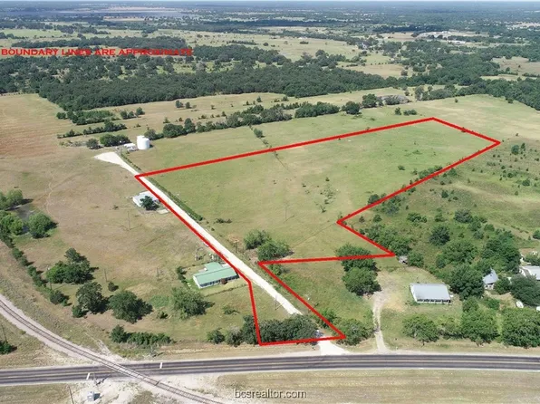 20947 Fm 39, Iola, TX 77861