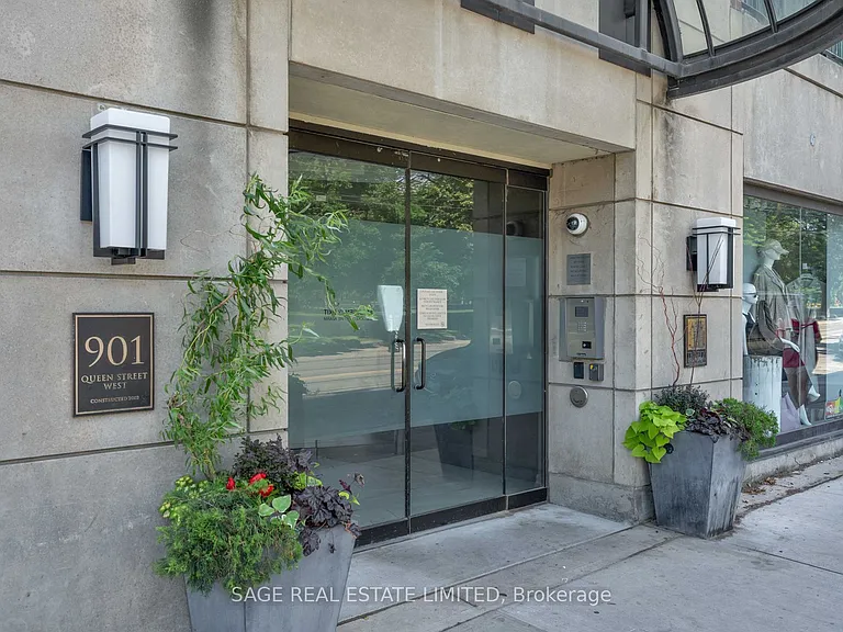 901 Queen St W #102 — Photo 24