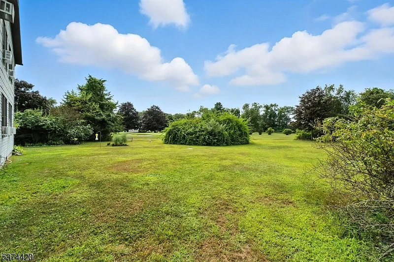2 bed, 2.0 bath, $2,150 — Photo 2