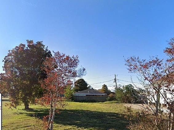 1st image of 132 Seal Dr