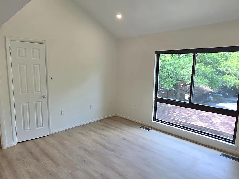 11922 Escalante Ct — Photo 13