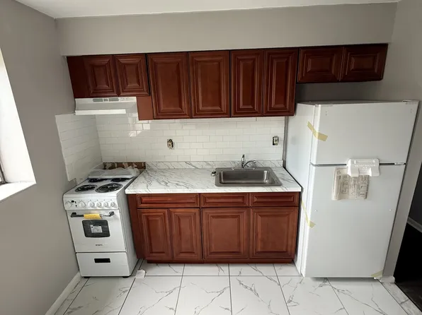 416 S 4th St, Darby, PA